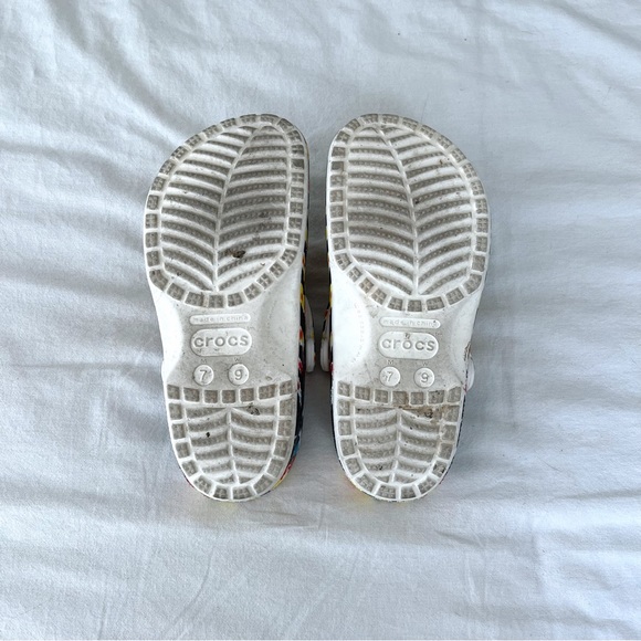 SOLD ON DEPOP 🎀 CHINATOWN MARKET GRATEFUL DEAD CROCS - Picture 4 of 4